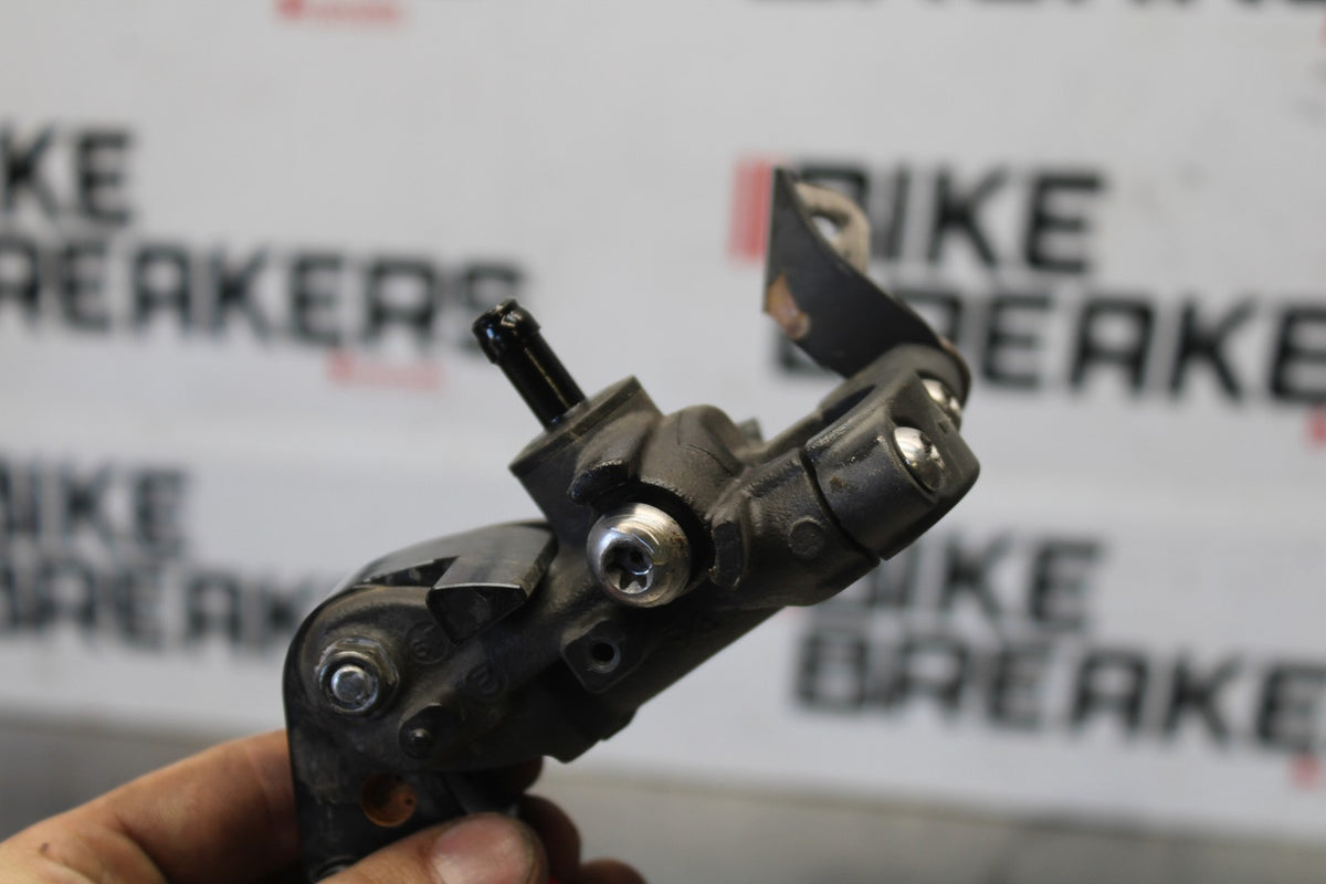 17-20 BMW S1000R FRONT BRAKE MASTER CYLINDER w/ EVO TACH LEVER BB909