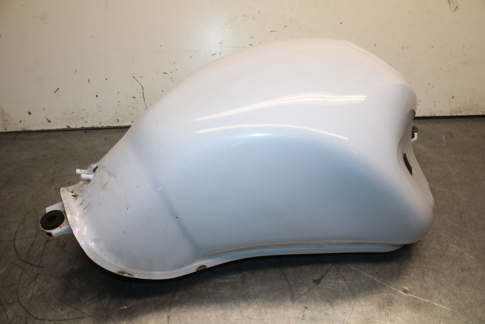 12-17 KAWASAKI ER-6N Z650 GAS TANK FUEL CELL PETROL RESERVOIR BB709