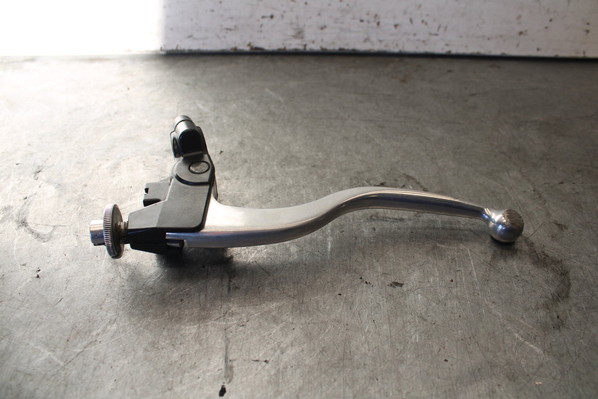 07-08 TRIUMPH DAYTONA 675 CLUTCH PERCH MOUNT WITH LEVER BB685