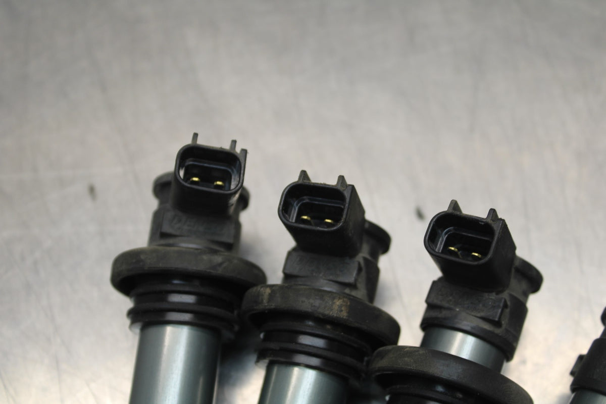 08-10 SUZUKI GSXR 600 IGNITION COILS COIL SPARK PLUG CAPS BB765