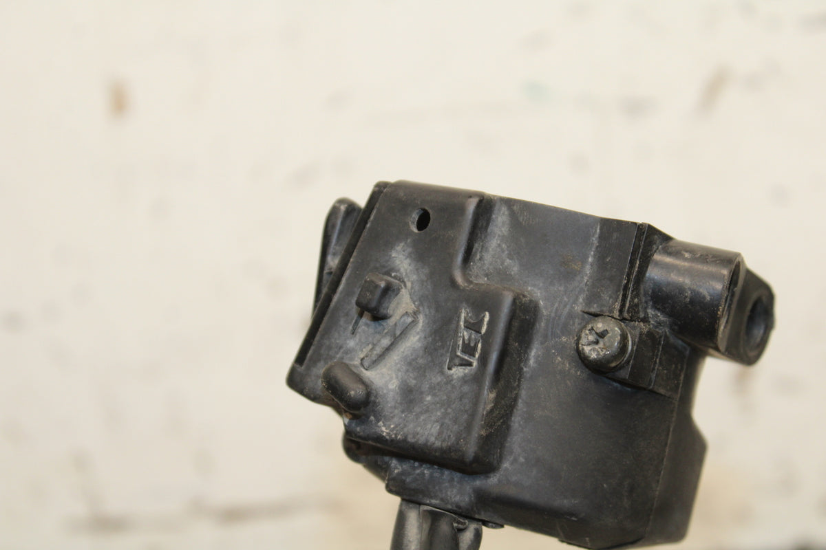 05-06 HONDA CBR600RR RIGHT CLIP ON HANDLE KILL OFF START SWITCH SWITCHES BB739
