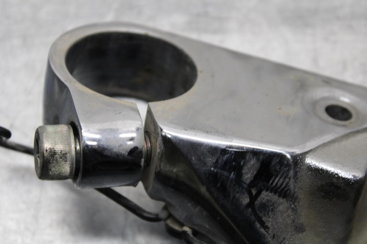 2007 Honda Shadow Spirit 1100 VT1100C FRONT  LOWER TRIPLE TREE STEM BB561