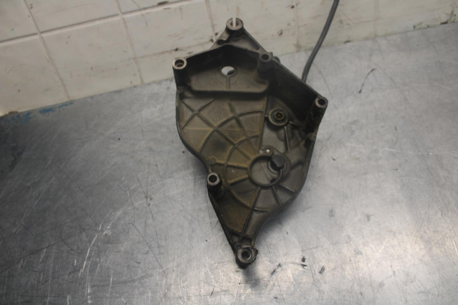 15-21 SUZUKI GSXR600 ENGINE SPROCKET COVER BB460