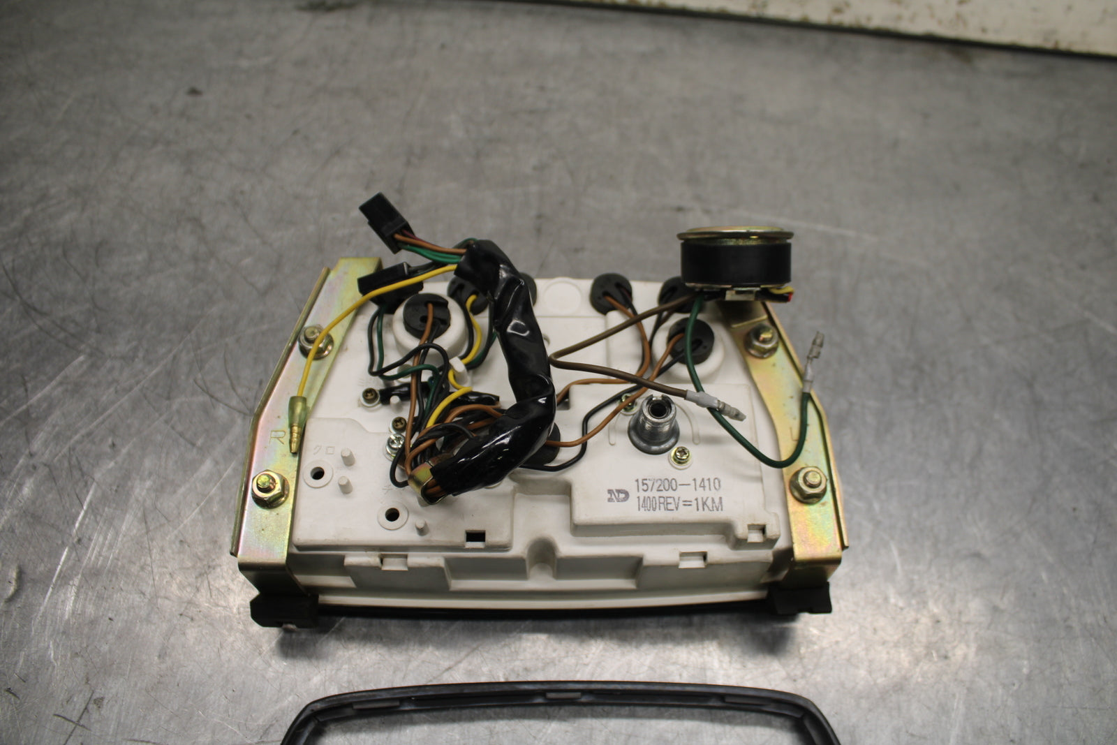 83-85 YAMAHA RIVA 180 XC180 SPEEDO TACH GAUGES DISPLAY CLUSTER SPEEDOMETER BB109