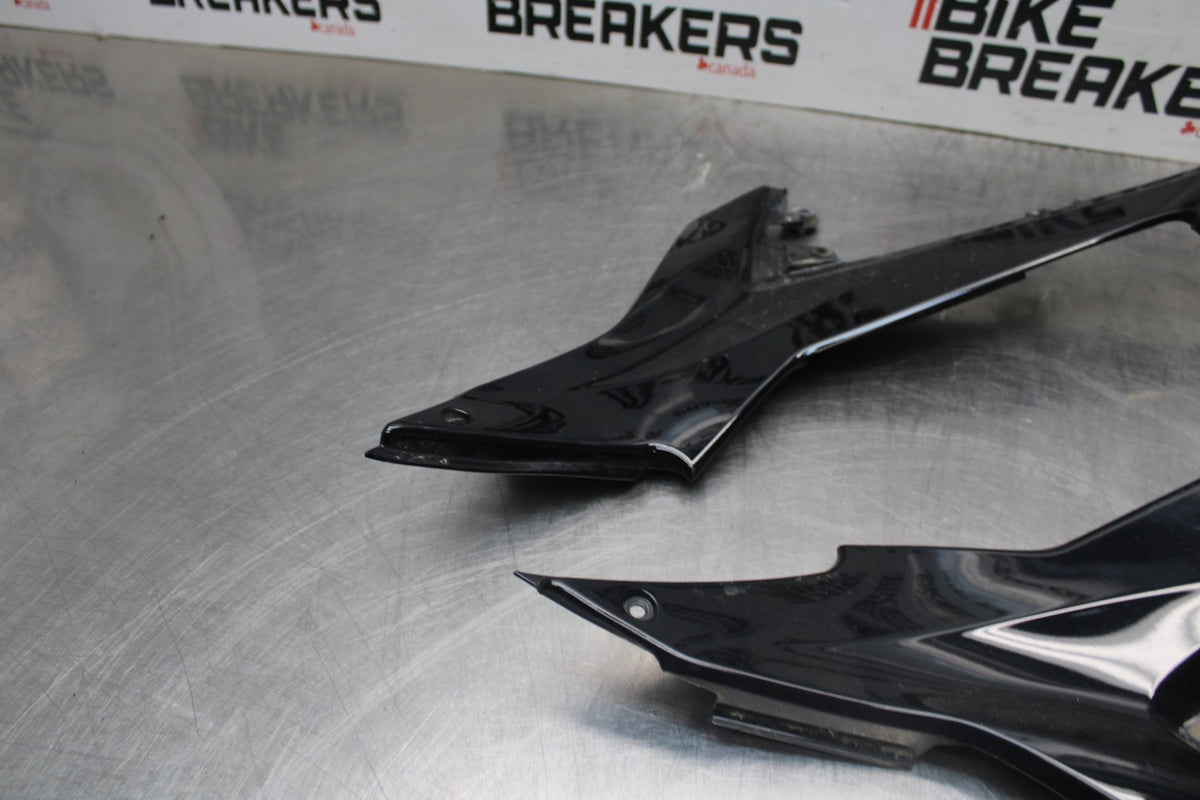 23 KAWASAKI NINJA 650 EX650 RIGHT LEFT FRONT SIDE SEAT PANELS TRIMS COWL BB920