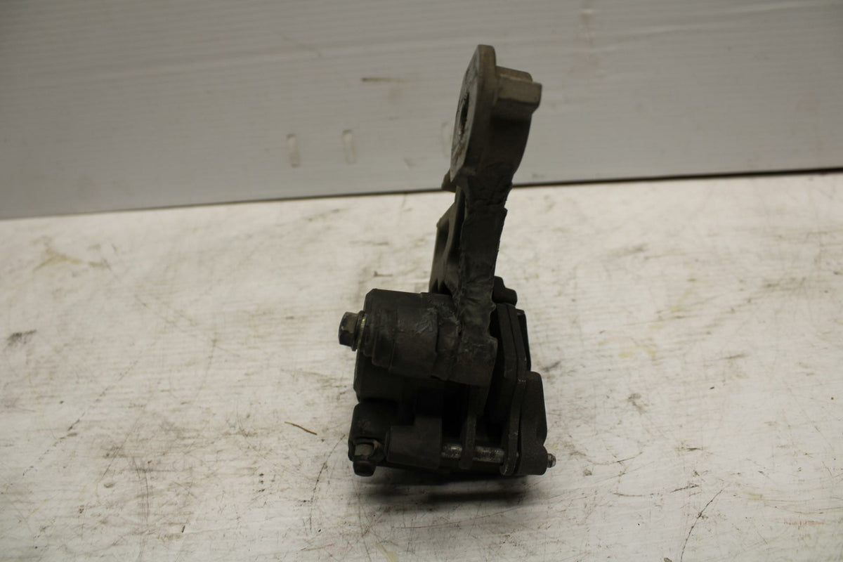 09 YAMAHA FZ6 REAR BACK BRAKE CALIPER W MOUNT BRACKET BB295
