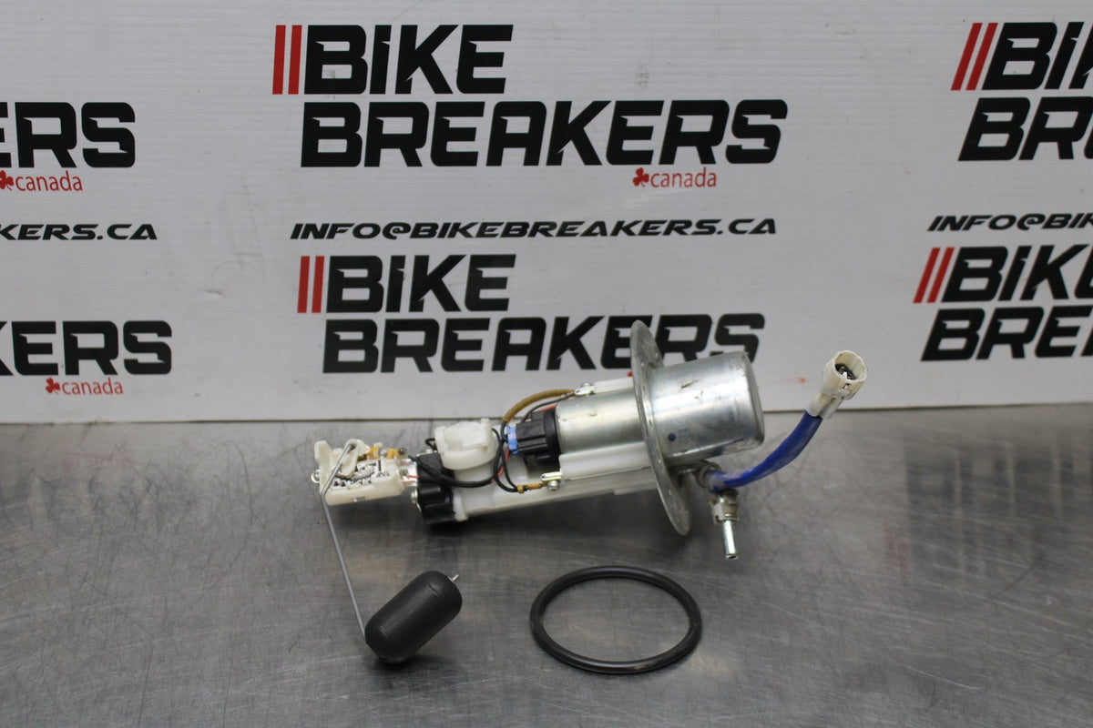 05-06 SUZUKI GSXR1000 FUEL PUMP GAS PETROL SENDER UNIT BB773
