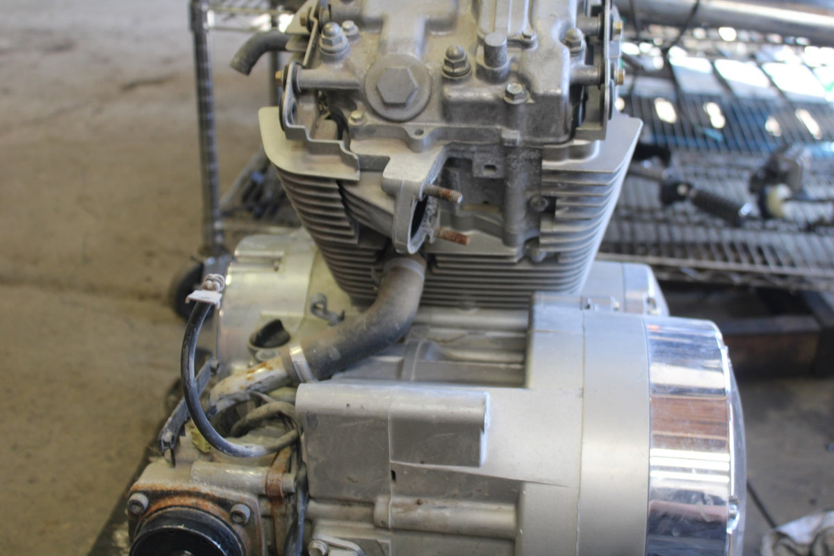 03-08 HONDA VTX1300C ENGINE MOTOR BB868