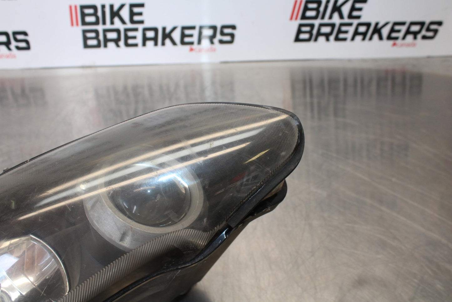 07-08 YAMAHA YZF R1 FRONT RIGHT HEADLIGHT HEAD LIGHT LAMP BB160