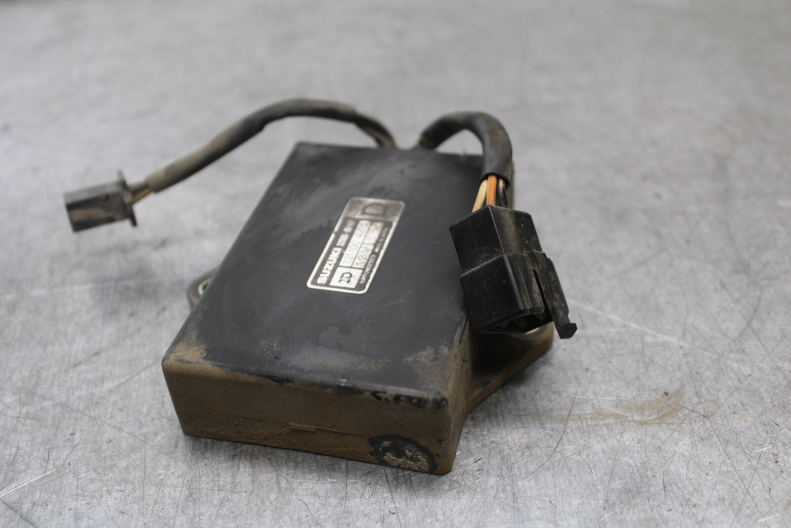 85-86 SUZUKI MADURA 1200 ECU COMPUTER CONTROLLER UNIT BLACK BOX ECM CDI  BB691