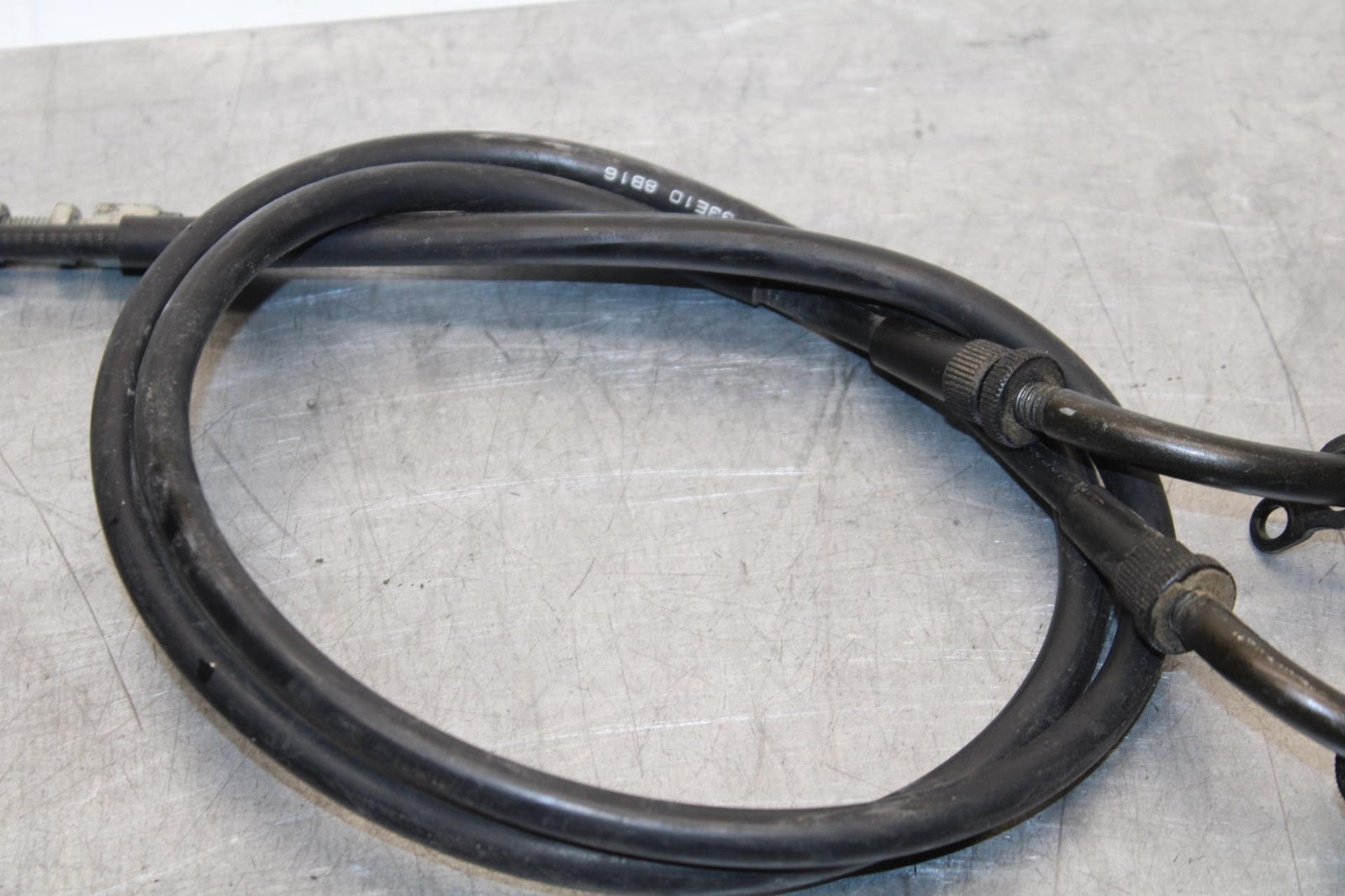 1999 Suzuki GSXR600 THROTTLE CABLES LINES 58300-33E00 58300-33E10 BB580