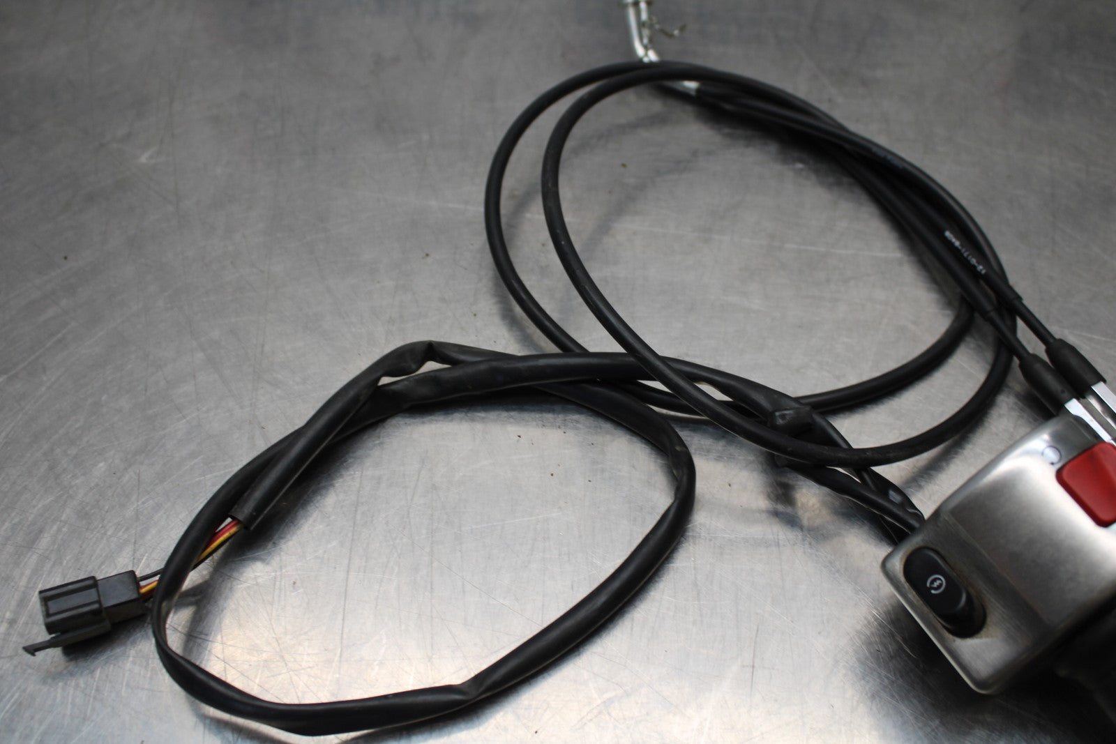 08 KAWASAKI VULCAN 900 RIGHT CLIP ON HANDLE KILL OFF START SWITCH SWITCHES BB184