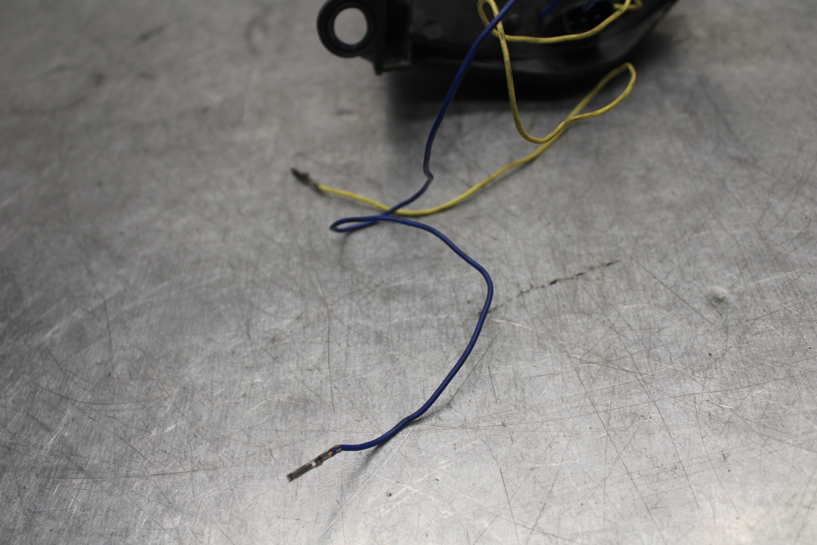 09-12 KAWASAKI NINJA ZX6R AFTERMARKET REAR TAIL TAILLIGHT BACK BRAKE LIGHT BB698