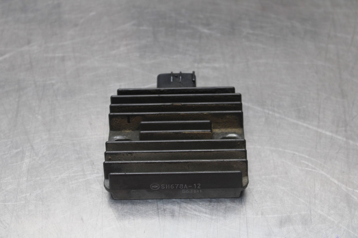 06 KAWASAKI VULCAN 900 RECTIFIER VOLTAGE REGULATOR BB799