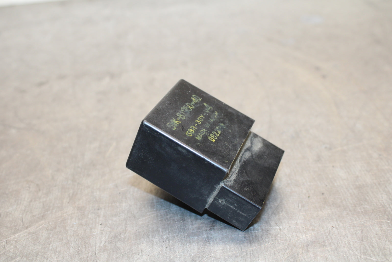 08-16 YAMAHA YZF R6 RELAY ASSEMBLY FUSE BOX BB131