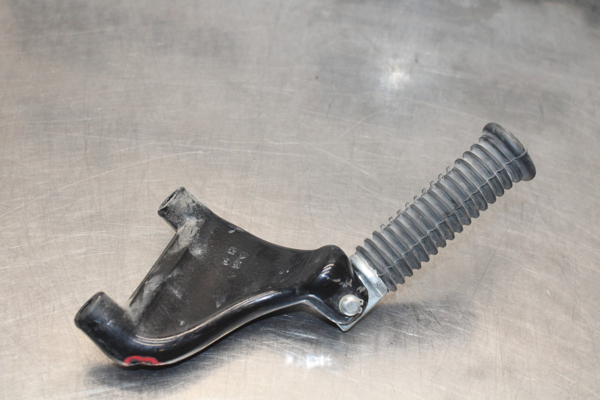 07 HARLEY-DAVIDSON SPORTSTER 1200 XL1200C REAR PASSENGER FOOT STEP PEG SET BB833