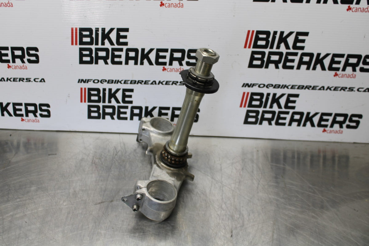 07-08 KAWASAKI NINJA ZX6R FRONT FORKS CLAMP LOWER TRIPLE TREE STEM BB175