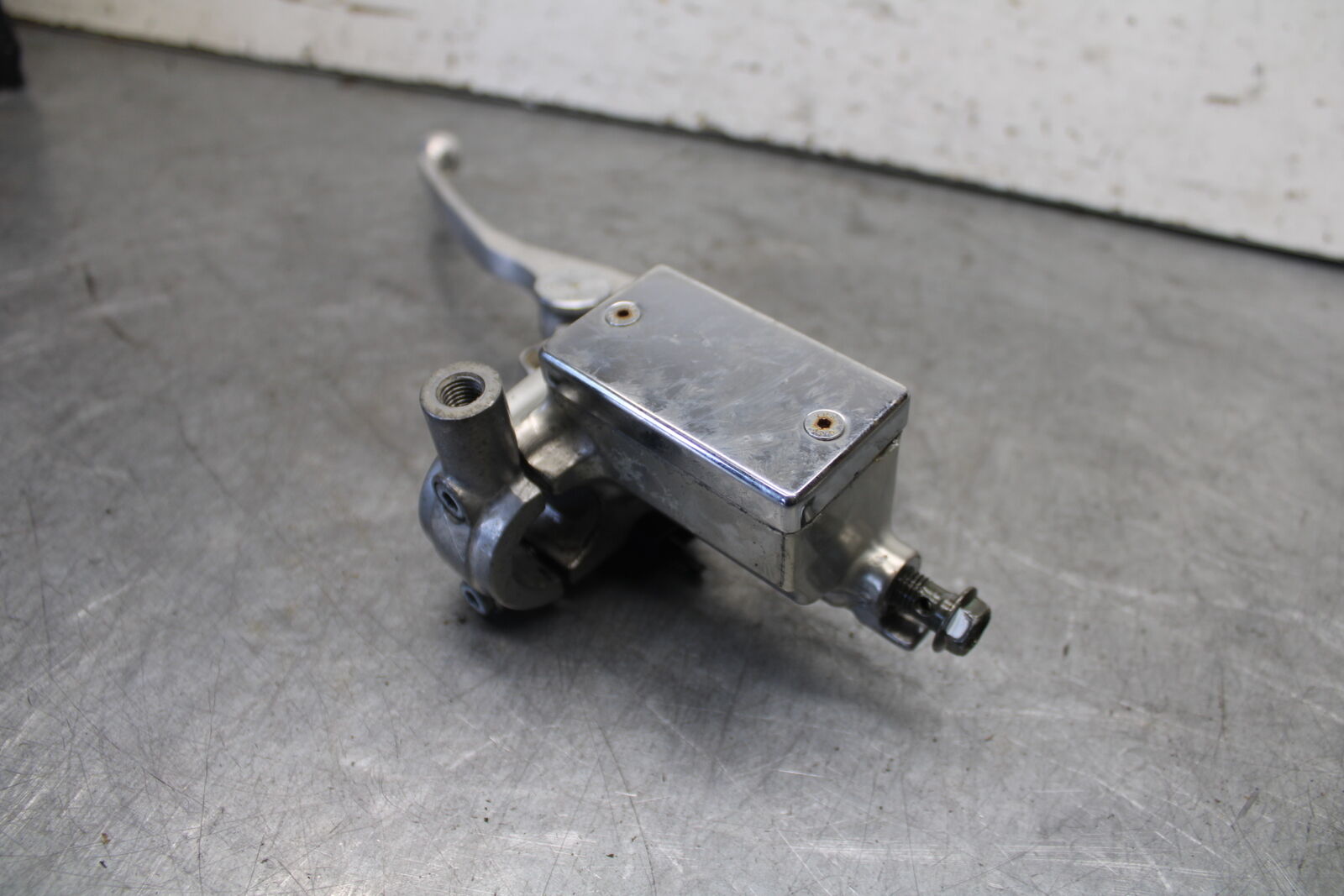 05-09 SUZUKI BOULEVARD C90 CLUTCH MASTER CYLINDER BB692