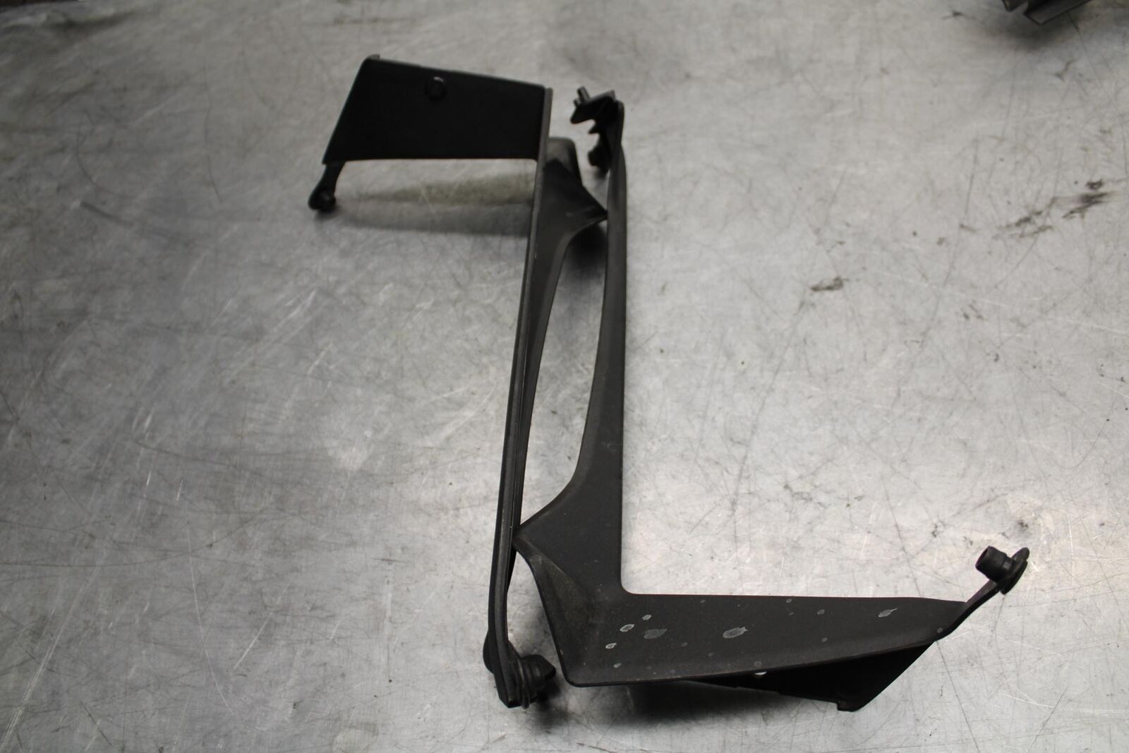 2009 Kawasaki Ninja ZX6R ZX600R  INNER FAIRINGS COWLS PANELS TRIMS BB548