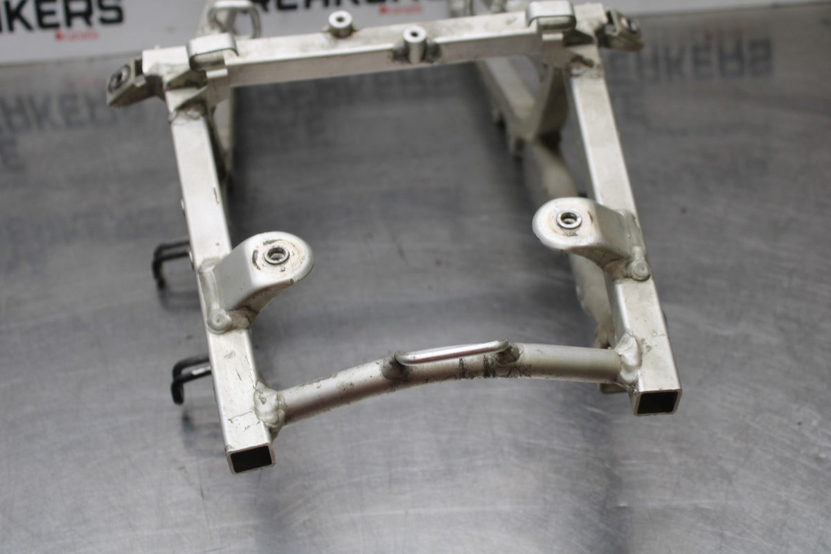 00 SUZUKI GSXR750 REAR SUBFRAME BACK SUB FRAME BB820