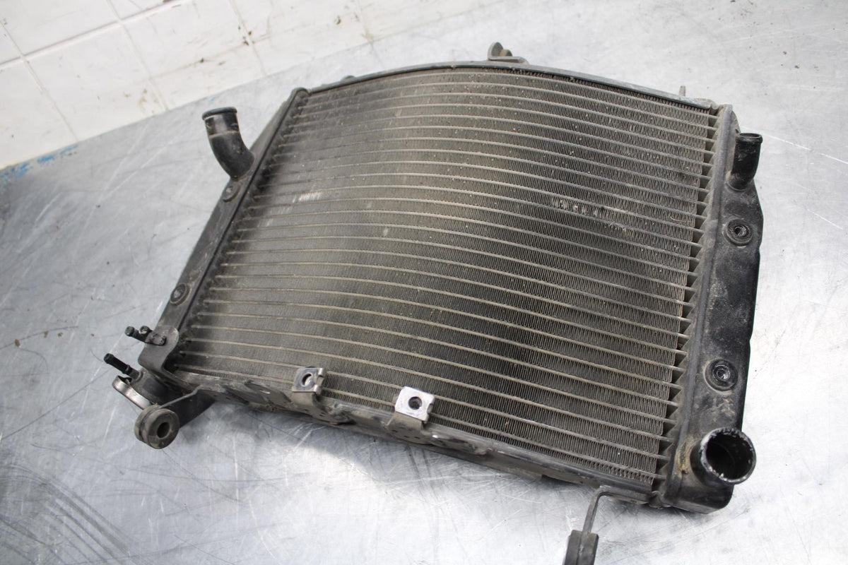 05 YAMAHA YZF R6S ENGINE RADIATOR MOTOR COOLER COOLING RADIATER BB462
