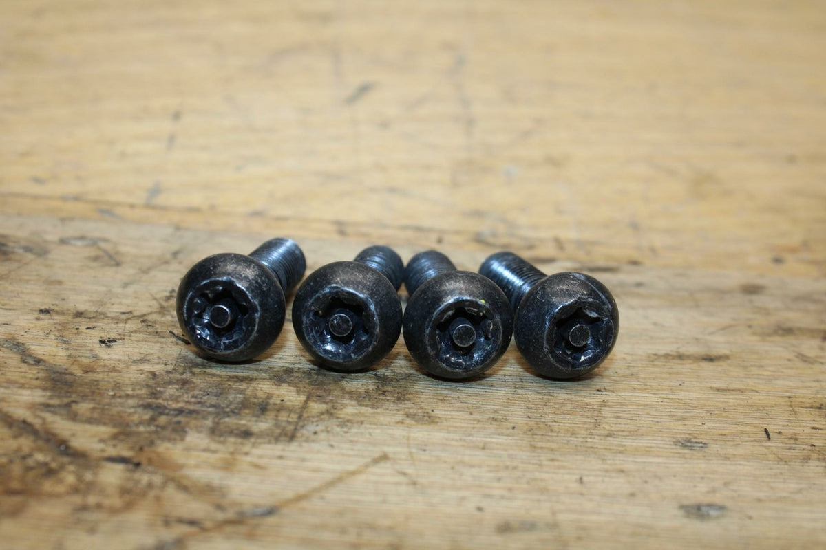 14-17 YAMAHA FZ09 REAR BACK SUBFRAME SUB FRAME MOUNTING BOLTS HARDWARE BB321