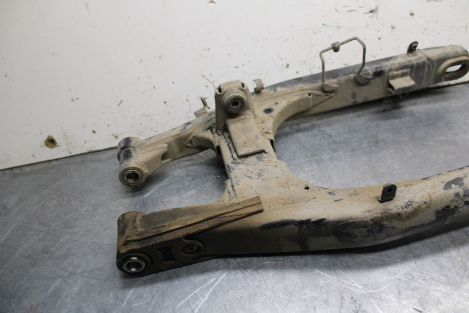 16-17 KAWASAKI VULCAN S 650 EN650 ABS REAR SWINGARM SUSPENSION ARM BB731