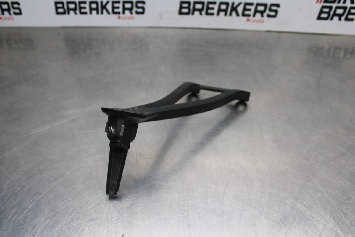 13-18 KAWASAKI NINJA ZX6R REAR BACK PASSENGER PEG SET PAIR BB735