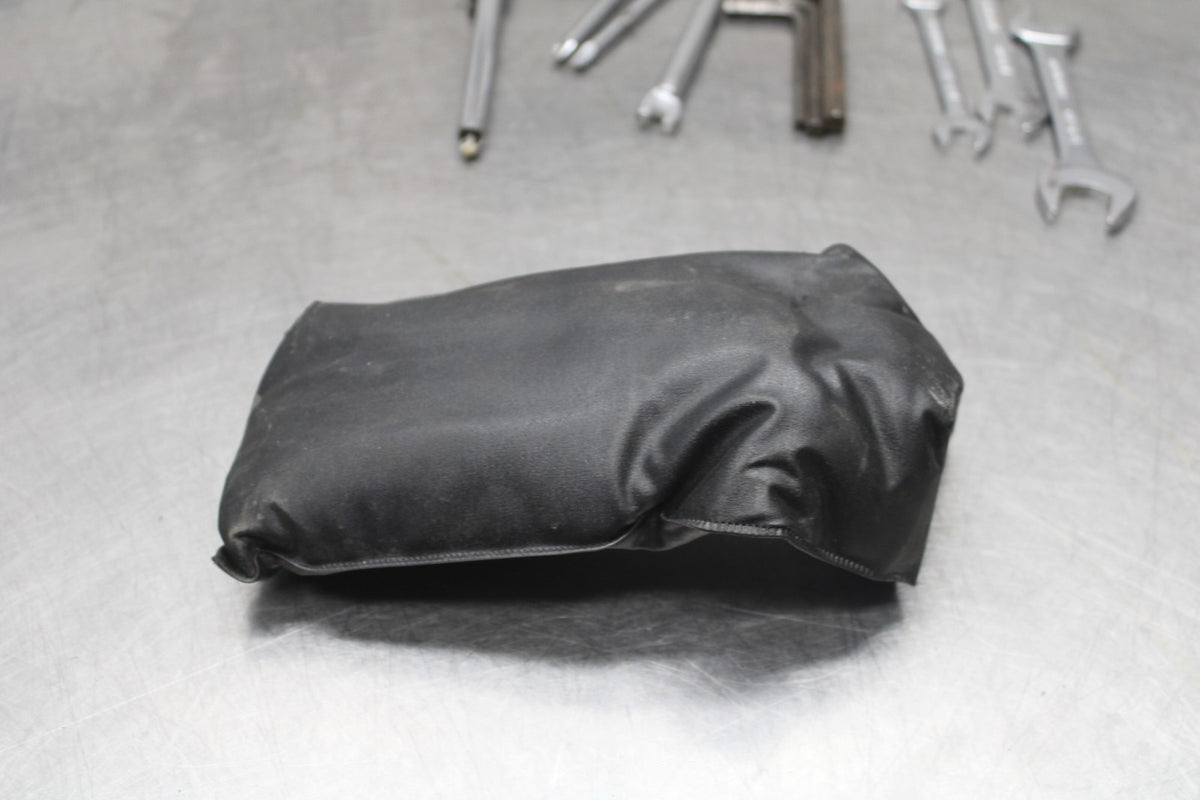 97 KAWASAKI VULCAN 1500 VN1500D CLASSIC STOCK TOOLS OEM TOOL BAG KIT SET BB936