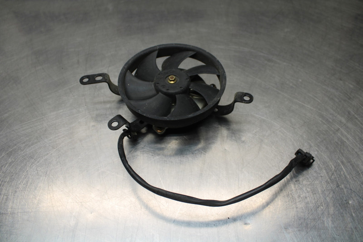 05 YAMAHA YZF R6 LEFT ENGINE RADIATOR COOLING FAN MOTOR BB858