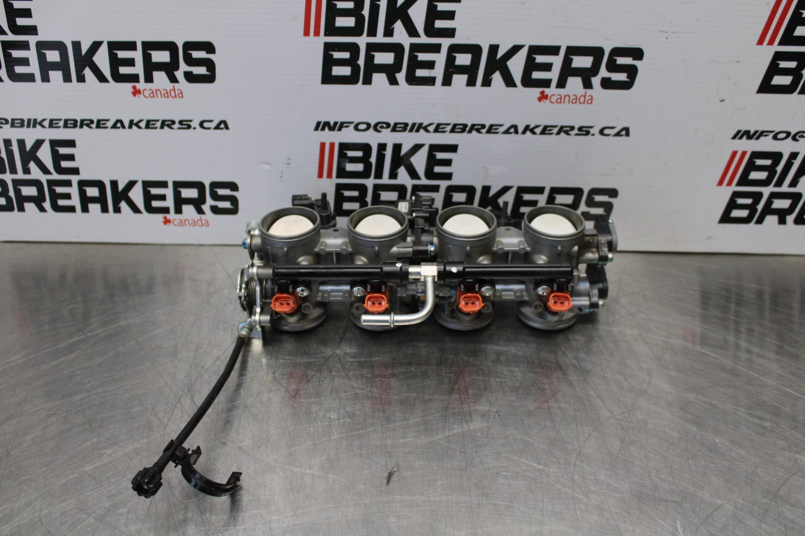 21-23 KAWASAKI NINJA ZX6R MAIN FUEL INJECTORS / THROTTLE BODIES BB179