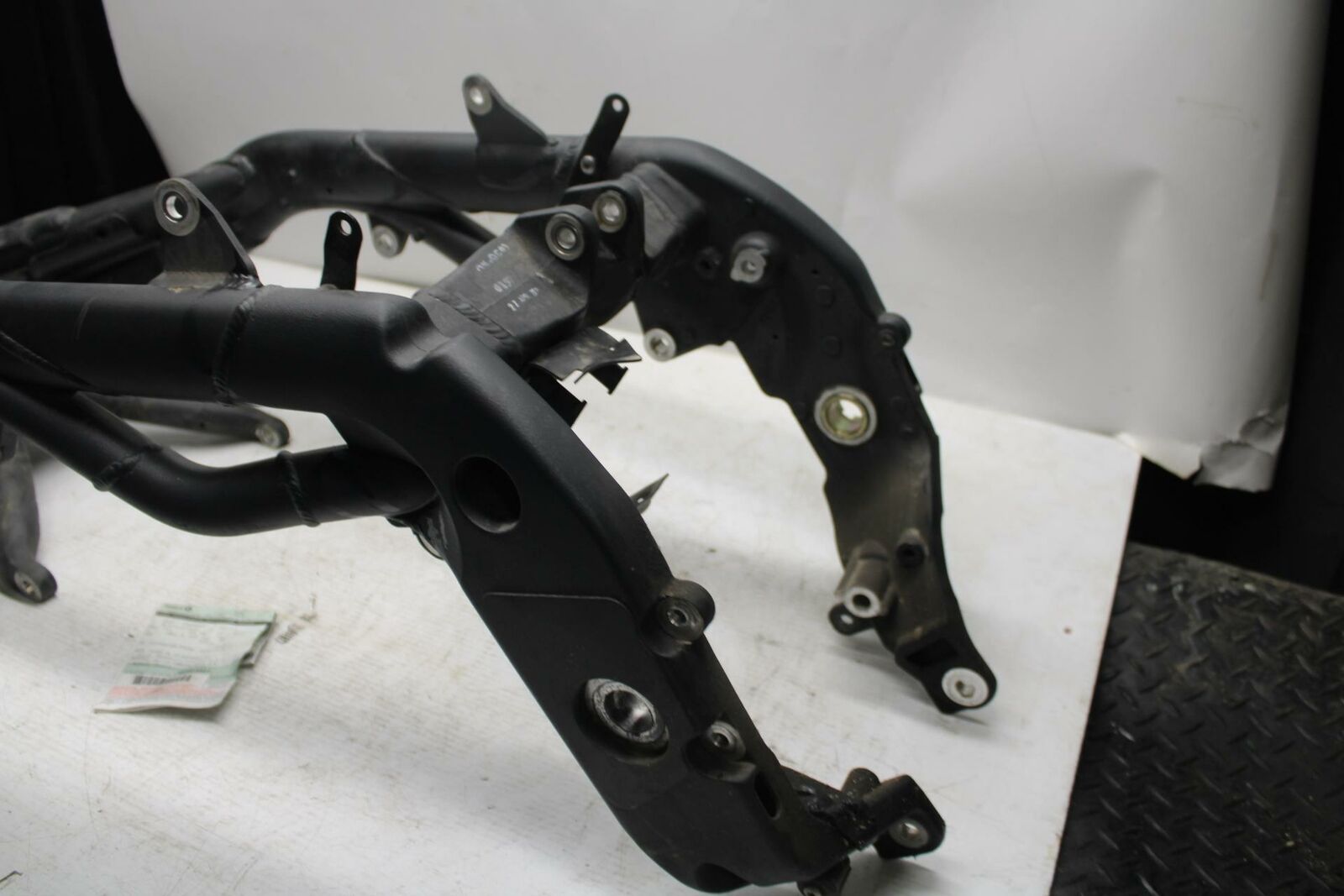 08-11 TRIUMPH SPEED TRIPLE FRAME CHASSIS BB366