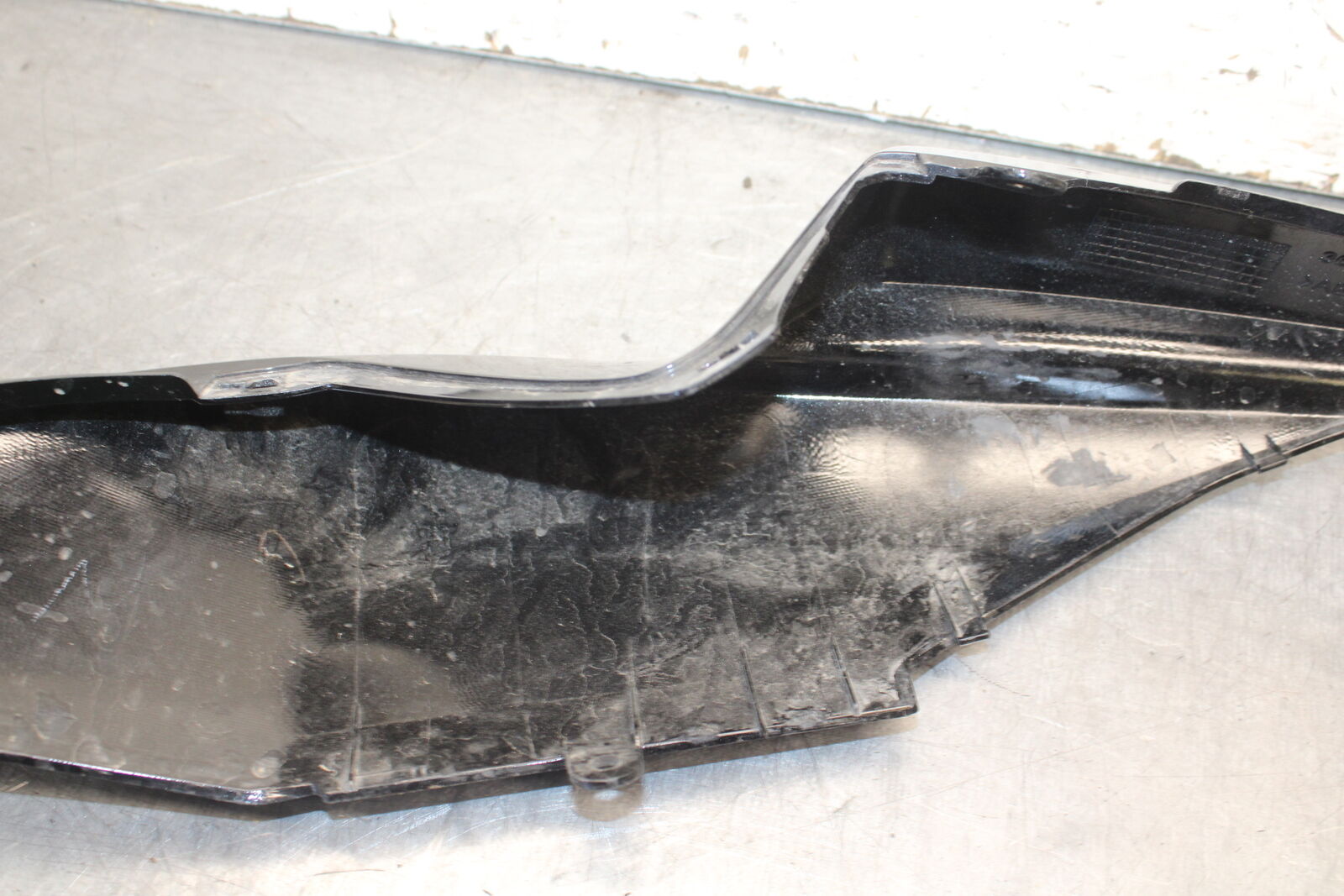 09-12 KAWASAKI NINJA ZX6R RIGHT REAR BACK TAIL FAIRING COWL SHROUD BB698