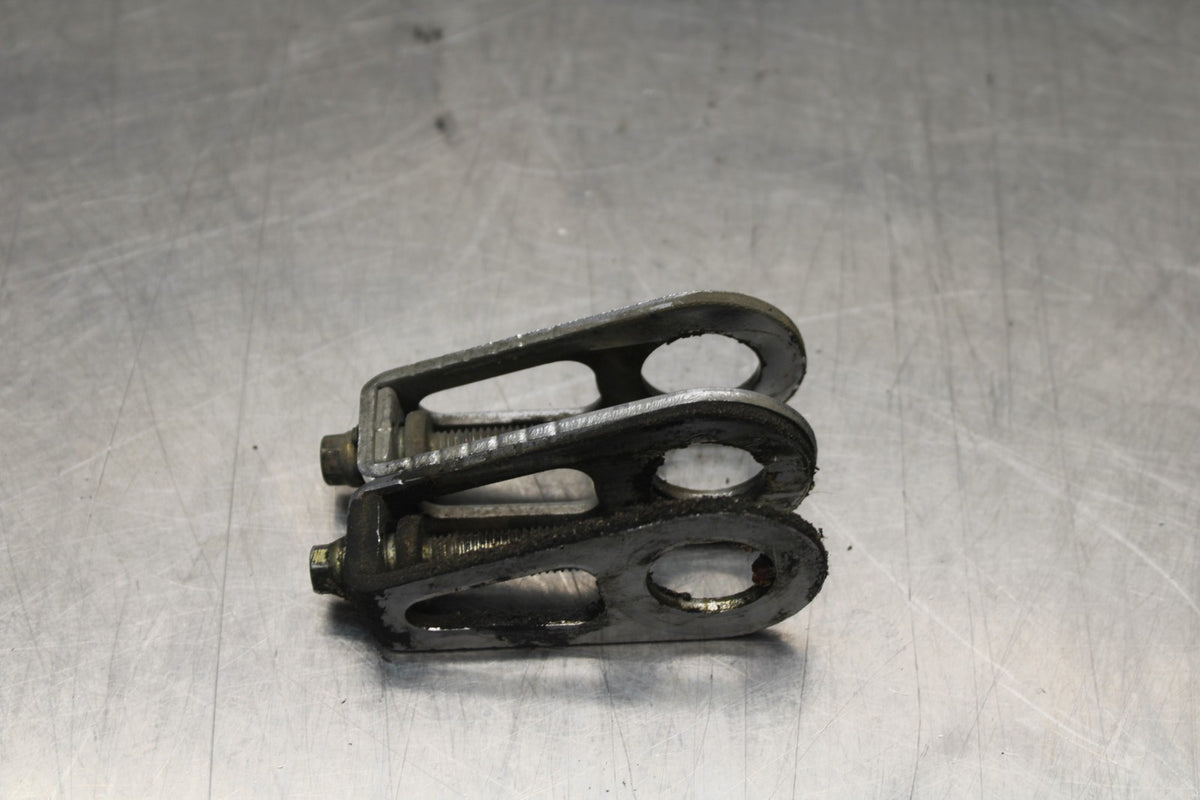 01-06 HONDA CBR600F4I SWINGARM CHAIN TENSIONER ADJUSTMENT BRACKETS  BB778