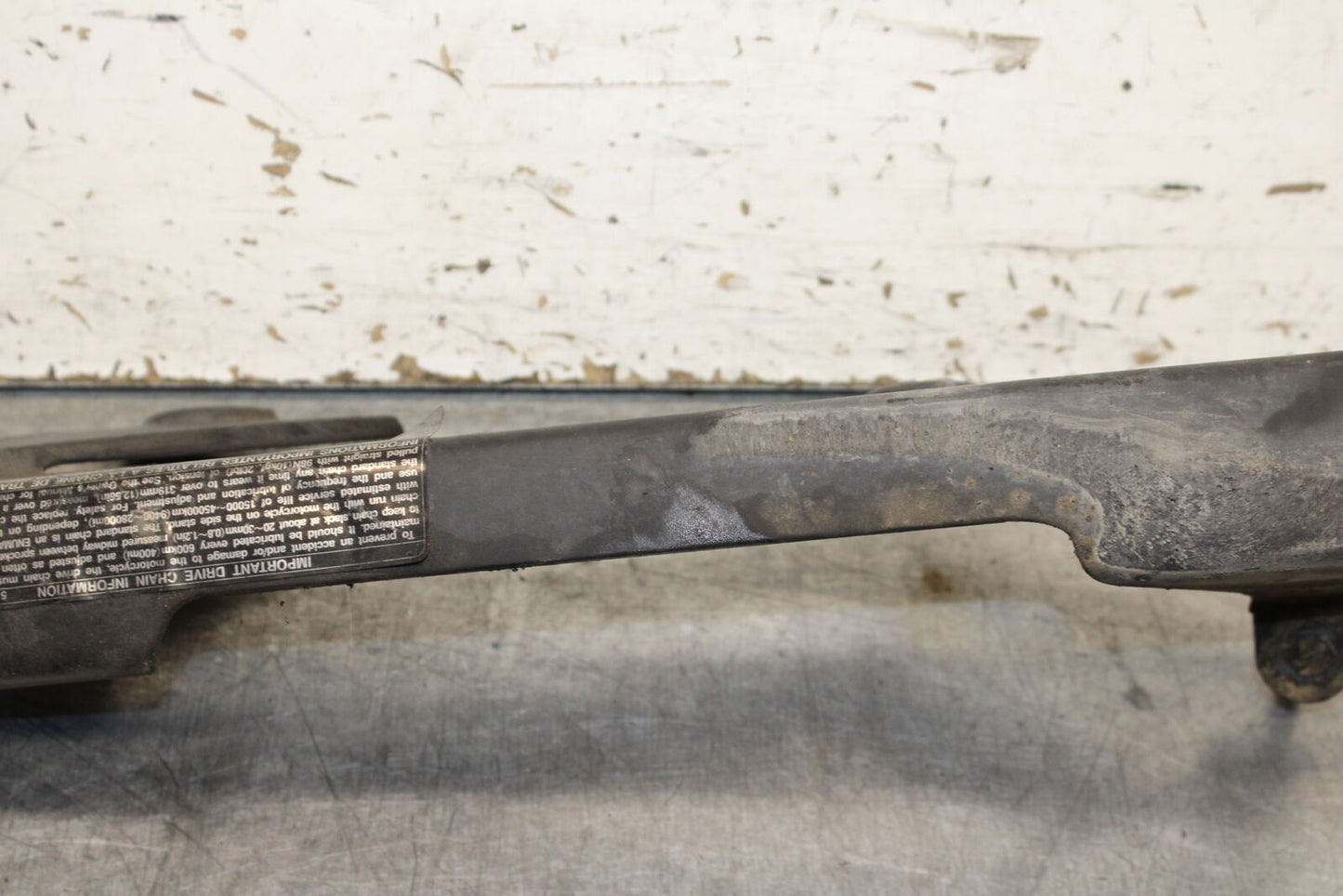 12-13 KAWASAKI Z1000 REAR BACK DRIVE CHAIN GUARD COVER SHIELD BB743