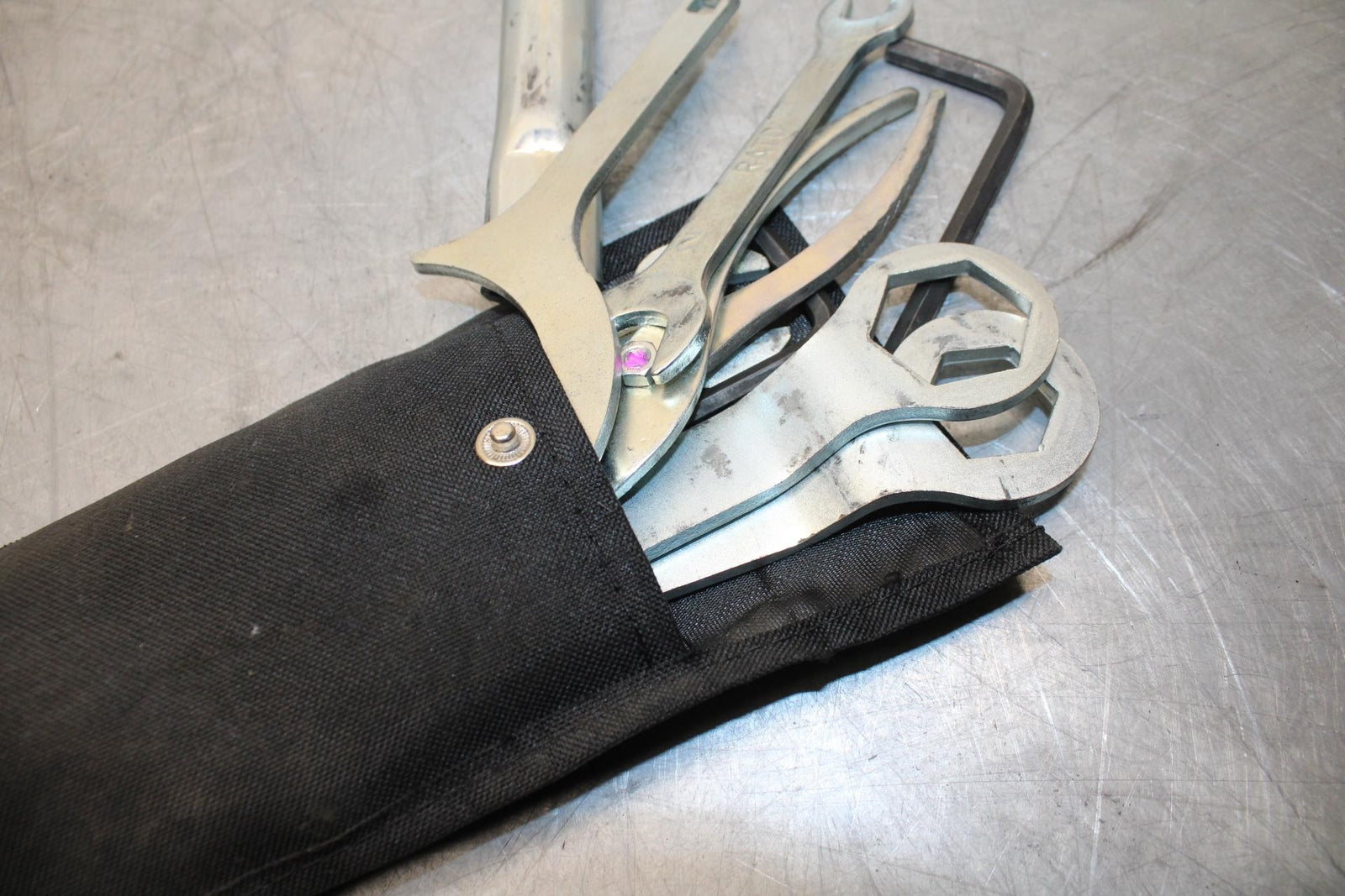 12-17 KAWASAKI NINJA 650 STOCK TOOLS OEM TOOL BAG KIT SET BB470