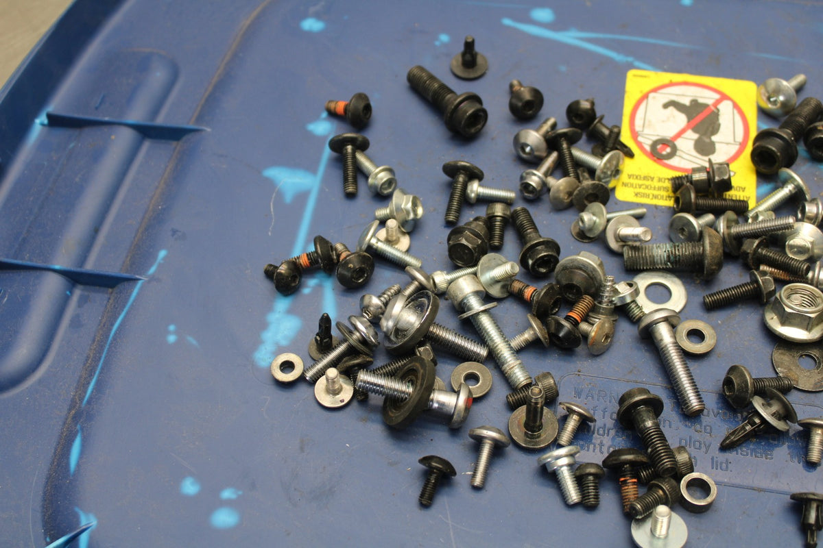 23-24 YAMAHA MT-07 MOUNTING BOLTS HARDWARE MOTOR SCREWS BB194