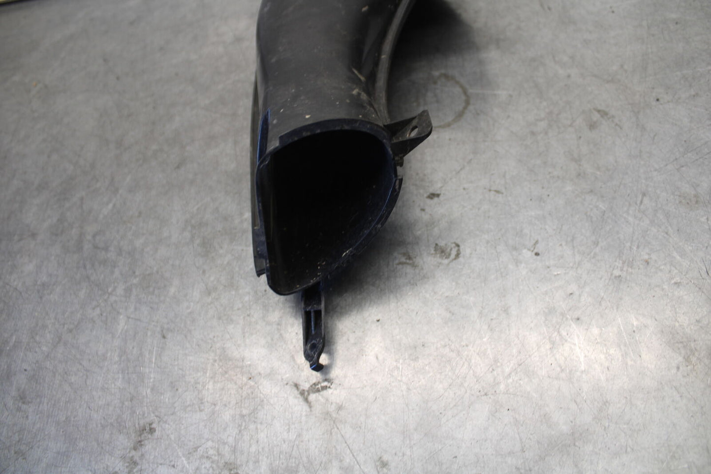 07-08 YAMAHA YZF R1 LEFT RAM AIR INTAKE DUCT TUBE BB675