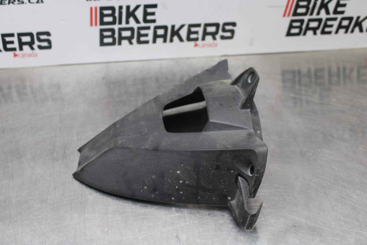 12-14 BMW S1000RR REAR BACK WHEEL TIRE HUGGER FENDER BB204
