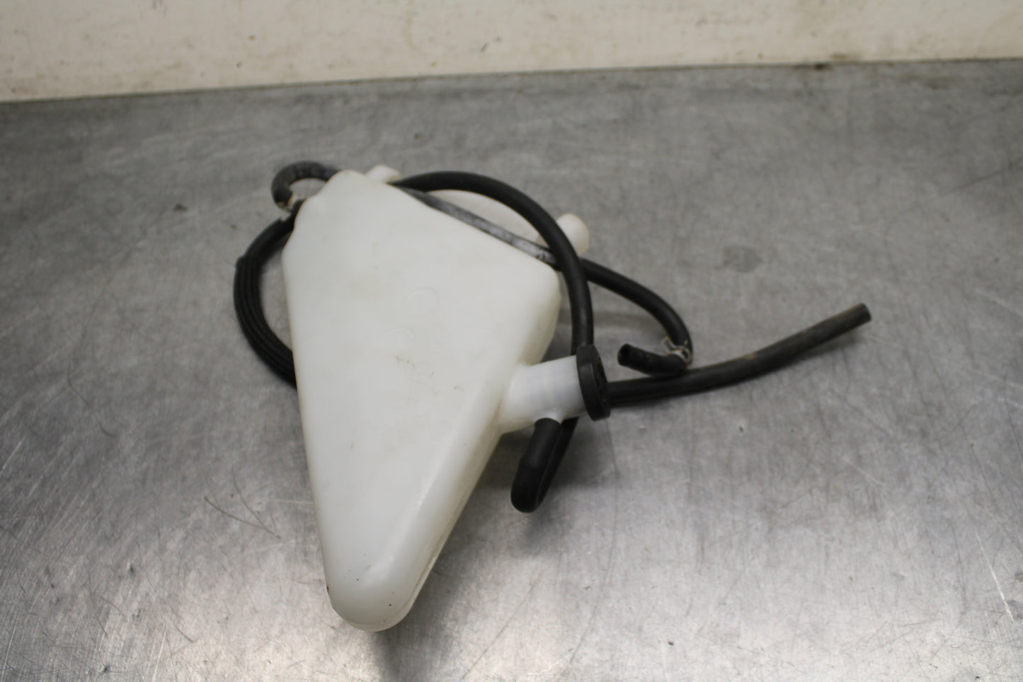 09 SUZUKI GSXR600 COOLANT WATER TANK RESERVOIR BOTTLE BB759