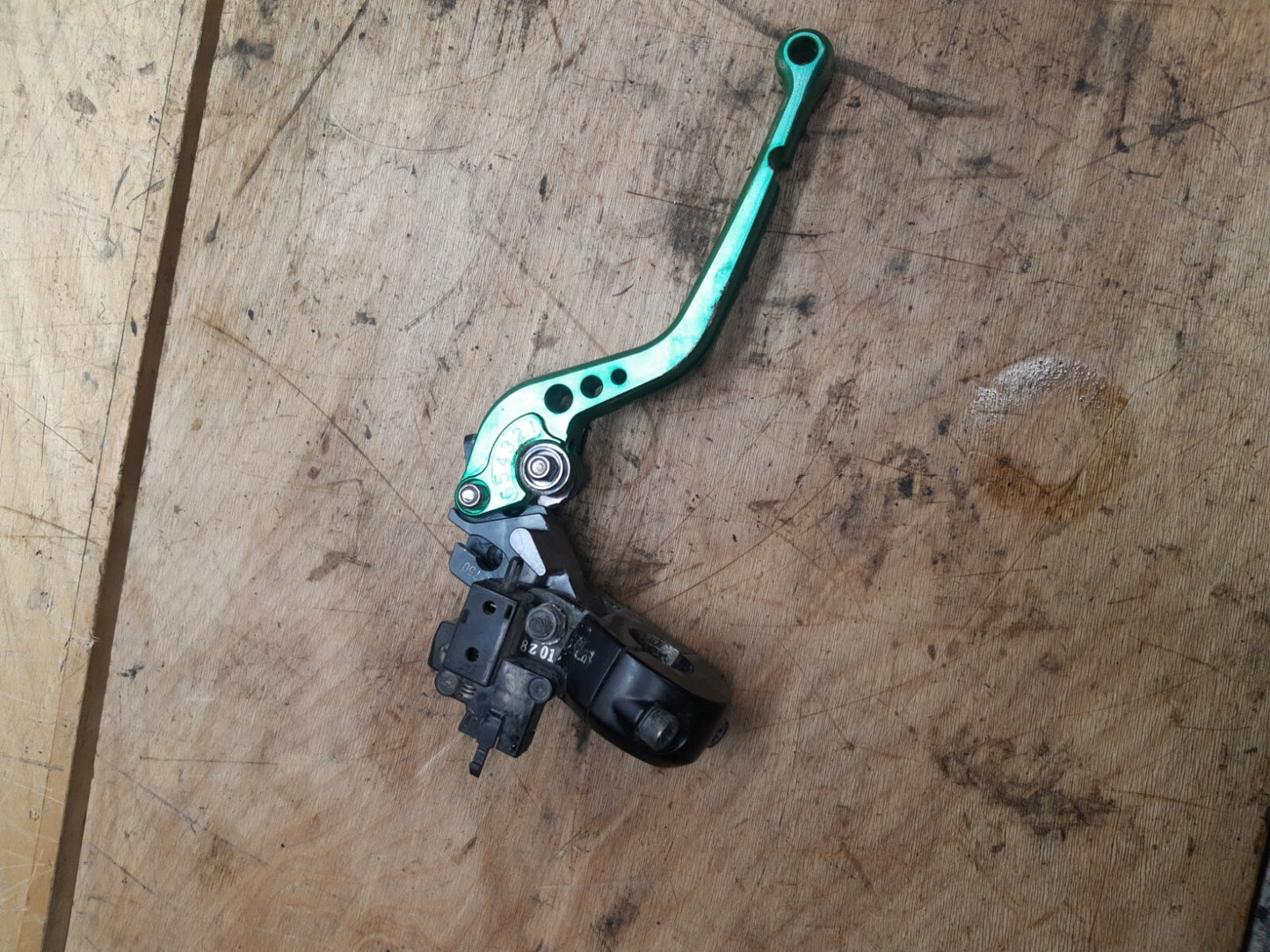 09-10 KAWASAKI ER-6N CLUTCH PERCH MOUNT WITH LEVER  BB325