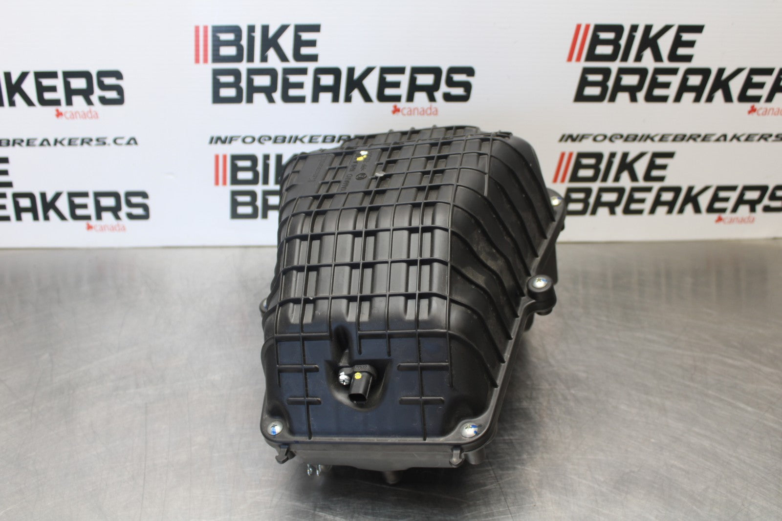 18-23 KAWASAKI NINJA 400 EX400 ABS AIRBOX AIR INTAKE FILTER BOX BB192