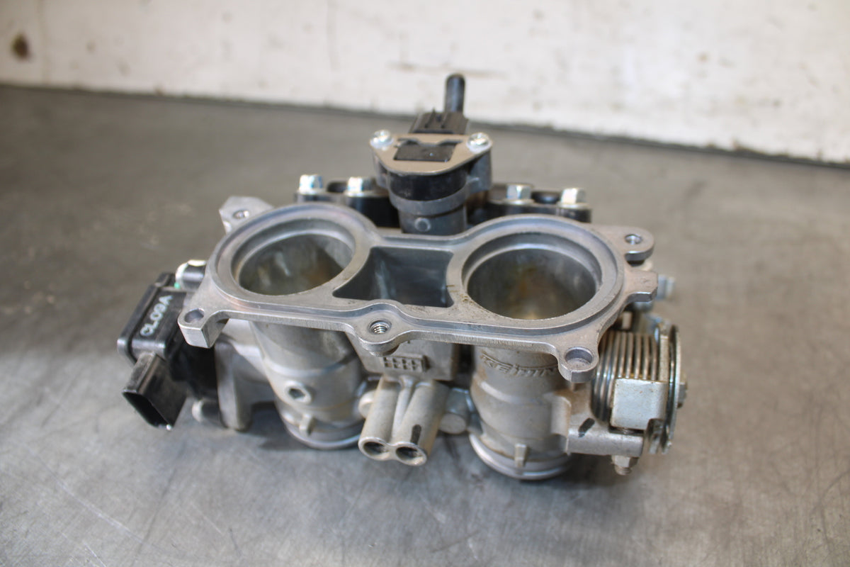 13-15 HONDA CBR500R MAIN FUEL INJECTORS / THROTTLE BODIES 16400-MGZ-A02 BB704