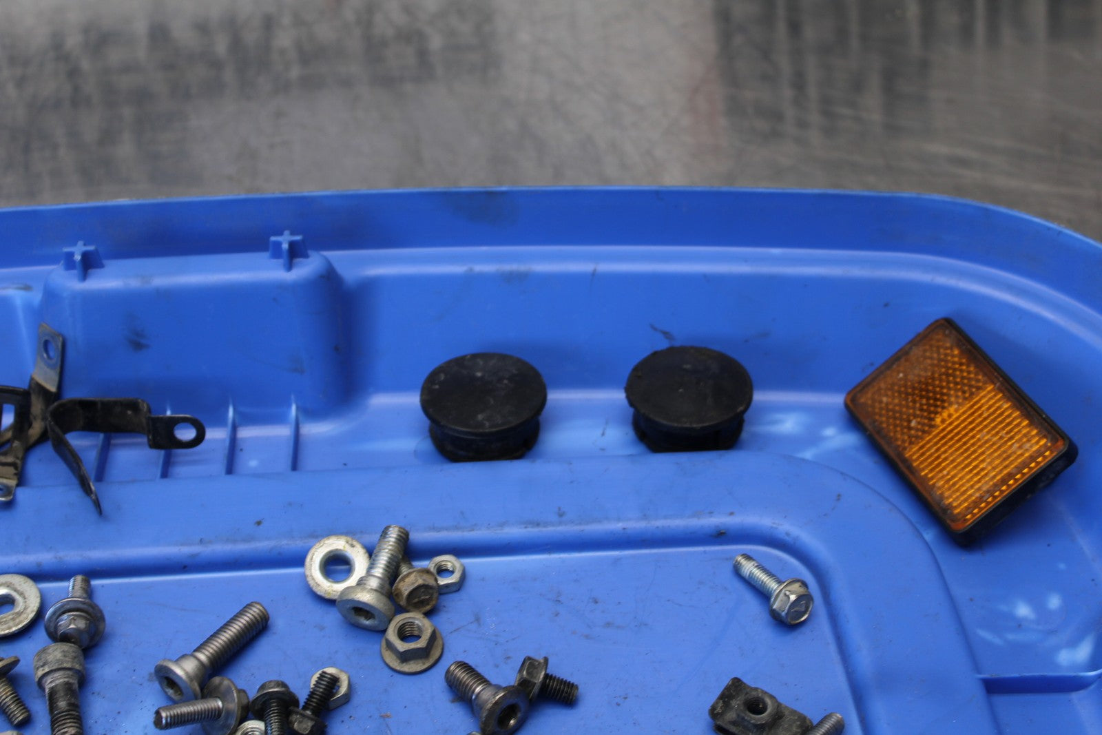 08-18 KAWASAKI KLR650 MOUNTING BOLTS HARDWARE MOTOR SCREWS BB183