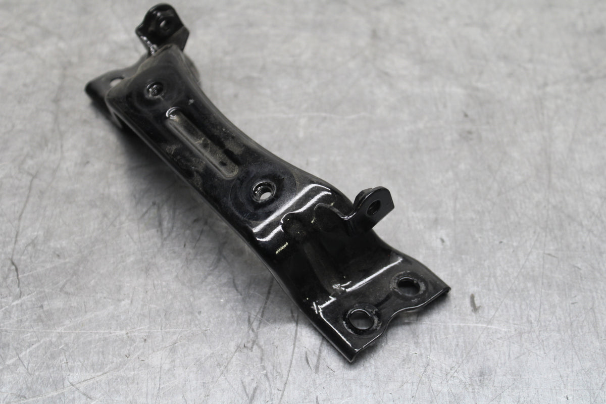 19-22 KAWASAKI Z400 GAS TANK FUEL CELL PETROL RESERVOIR BRACKET MOUNT BB738