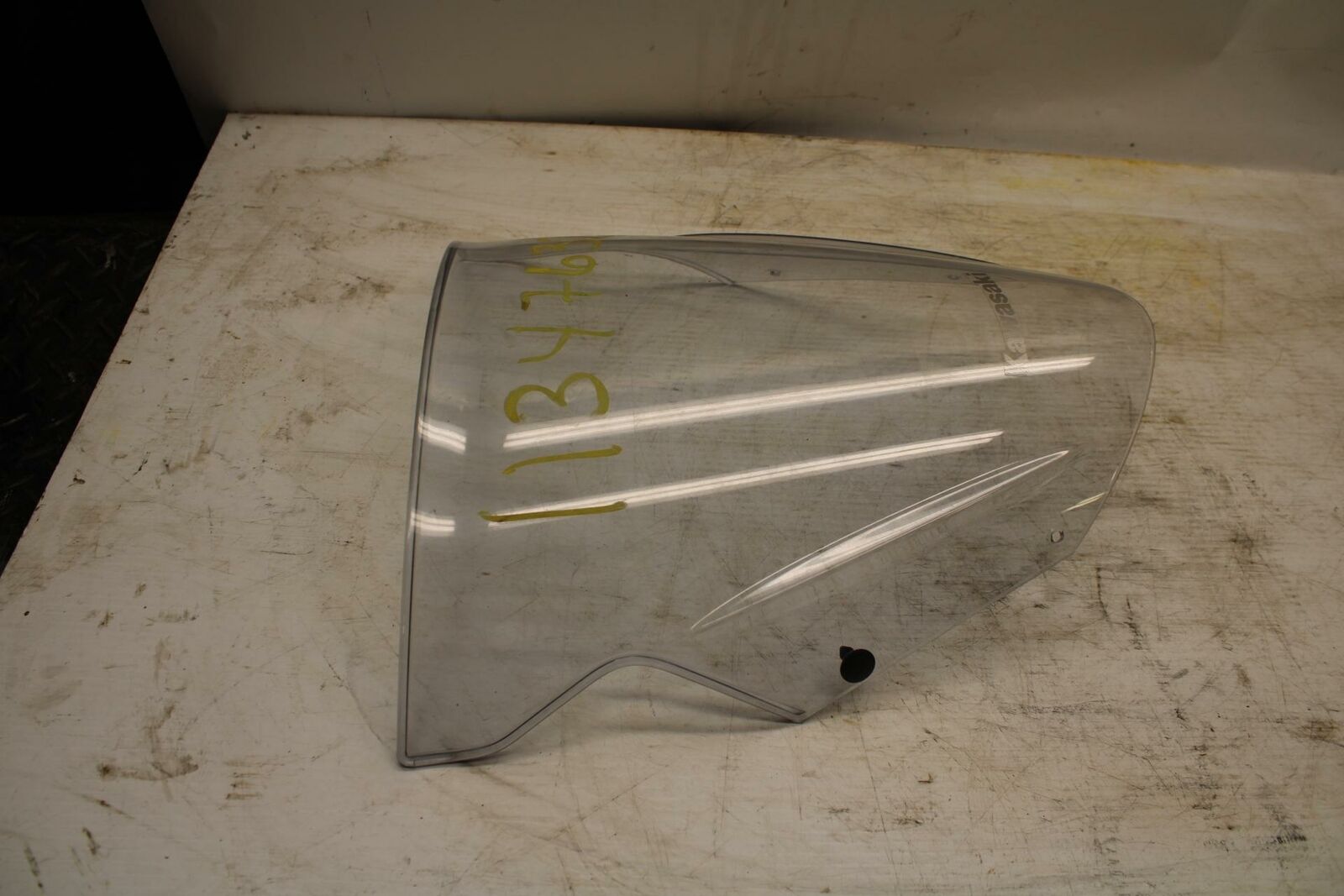 11-12 KAWASAKI NINJA 400 EX400 C FRONT WINDSHIELD WINDSCREEN BB358 