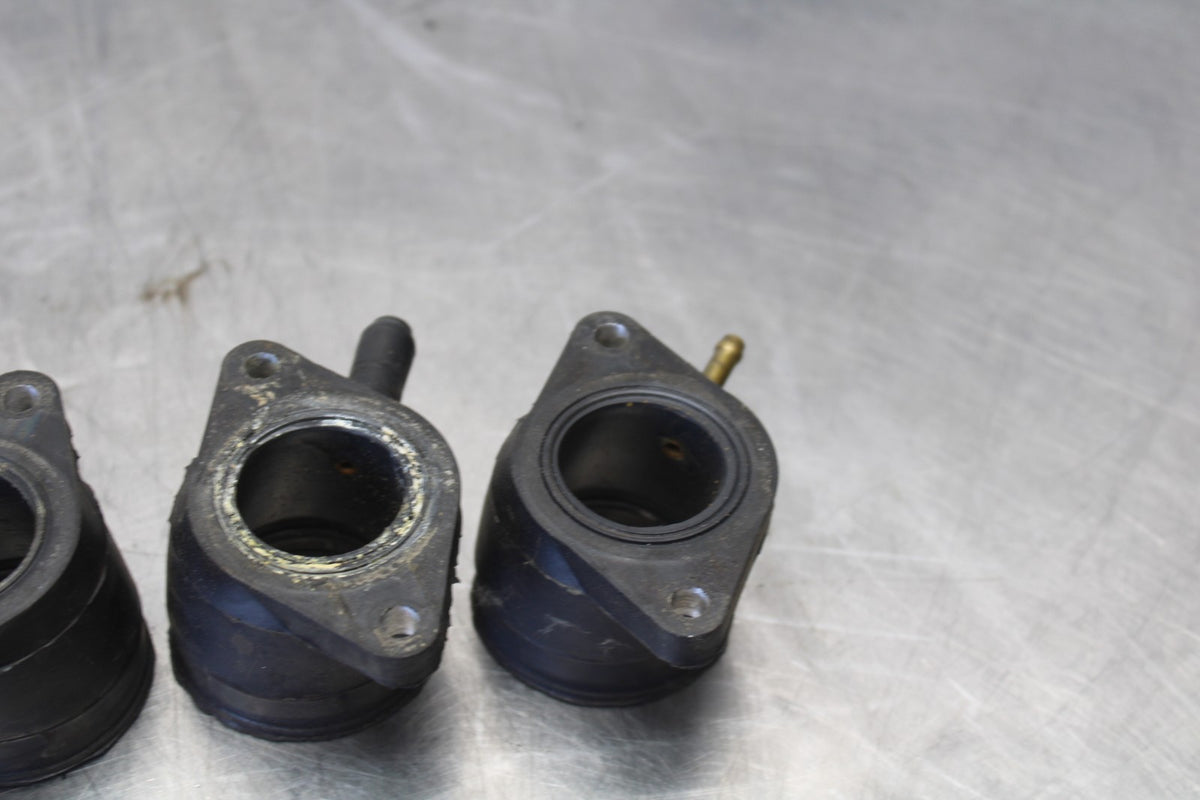 81 YAMAHA MAXIM 550 XJ550 AIR INTAKE BOOTS BB866