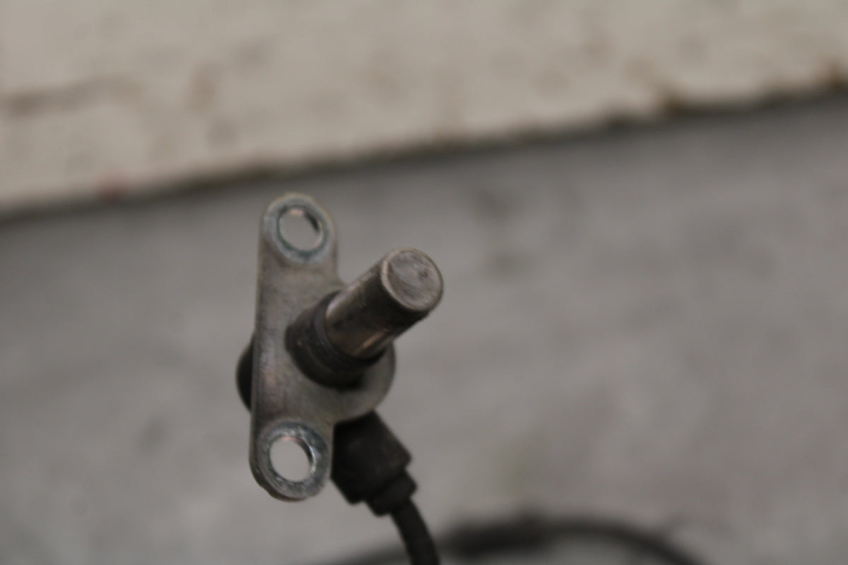 14 HONDA CTX1300A FRONT ABS BRAKE SENSOR BB732