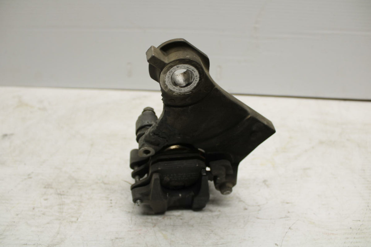 09 YAMAHA FZ6 REAR BACK BRAKE CALIPER W MOUNT BRACKET BB295