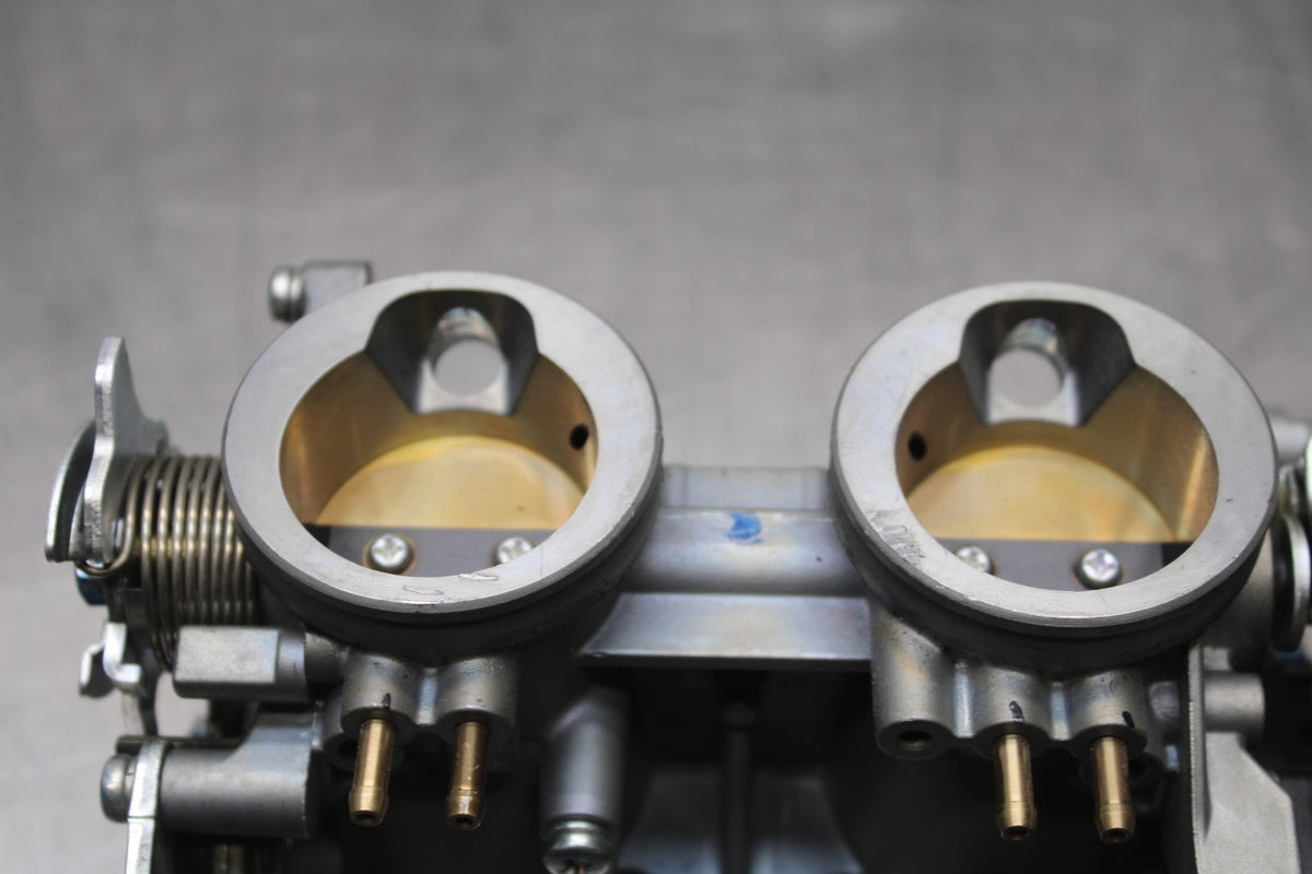 24-25 KAWASAKI NINJA ZX6R MAIN FUEL INJECTORS / THROTTLE BODIES BB785-CH